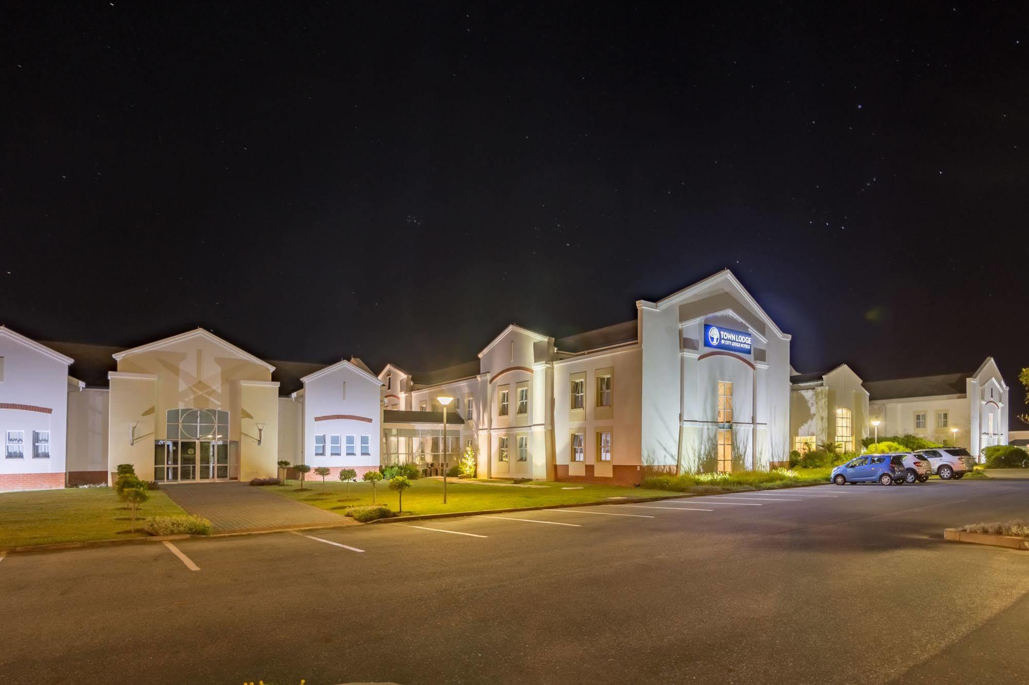 Town Lodge George Εξωτερικό φωτογραφία